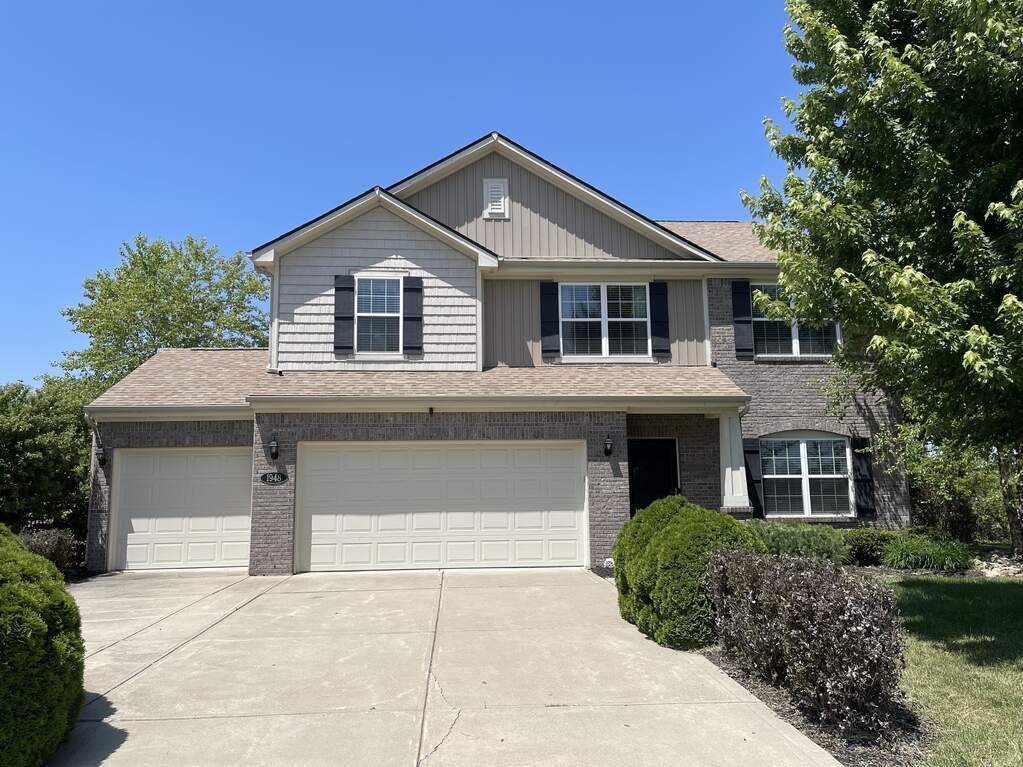1948 Winton Drive, Avon, IN 46123 MLS 21923689 properties Indy