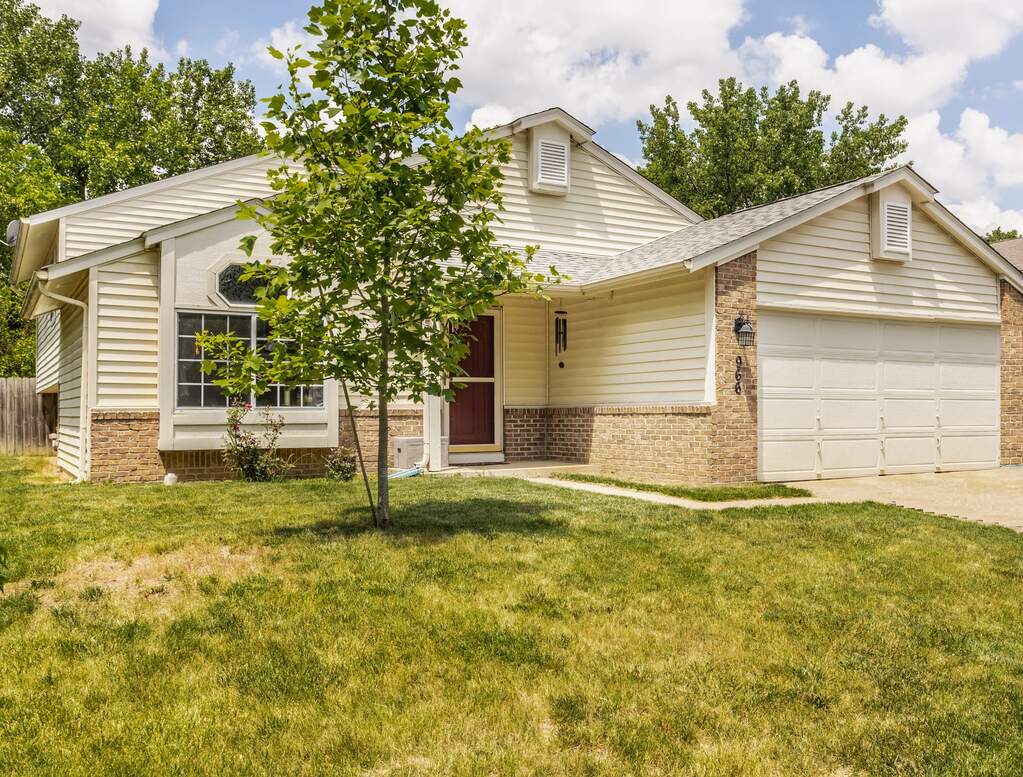 966 Timber Creek Lane, Greenwood, IN 46142 MLS 21924461