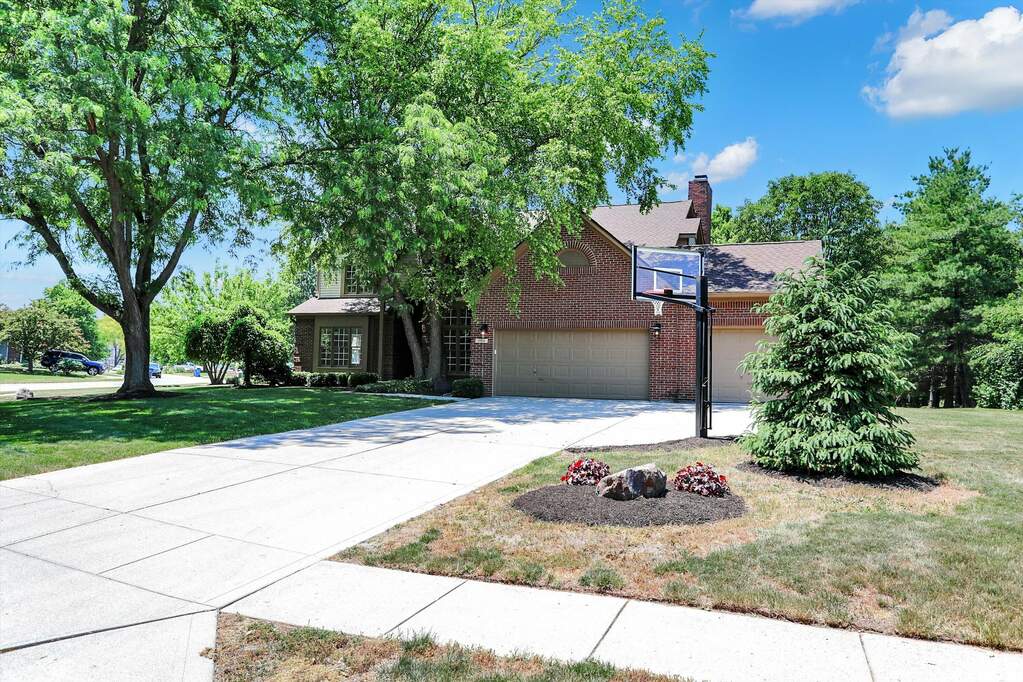 11160 Plum Hollow Circle, Fishers, IN 46037 MLS 21924870