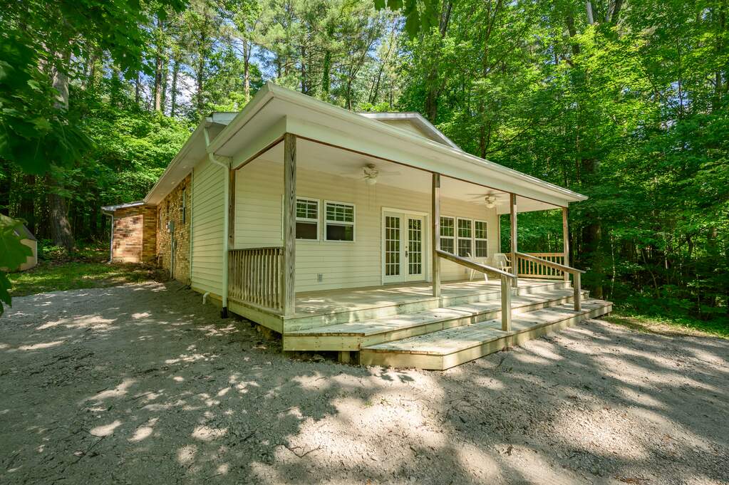 5751 N East Shore Drive, IN 46160 MLS 21924900