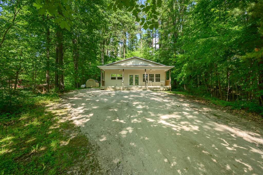 5751 N East Shore Drive, IN 46160 MLS 21924900