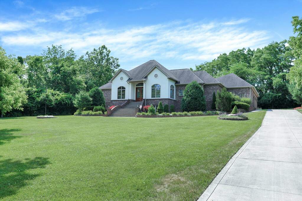 12345 E 86th Street, Indianapolis, IN 46236 MLS 21928638