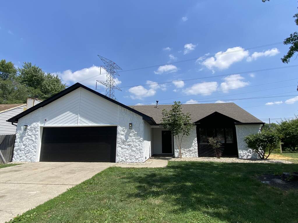 4241 Eagle Lake Drive, Indianapolis, IN 46254 MLS 21936377