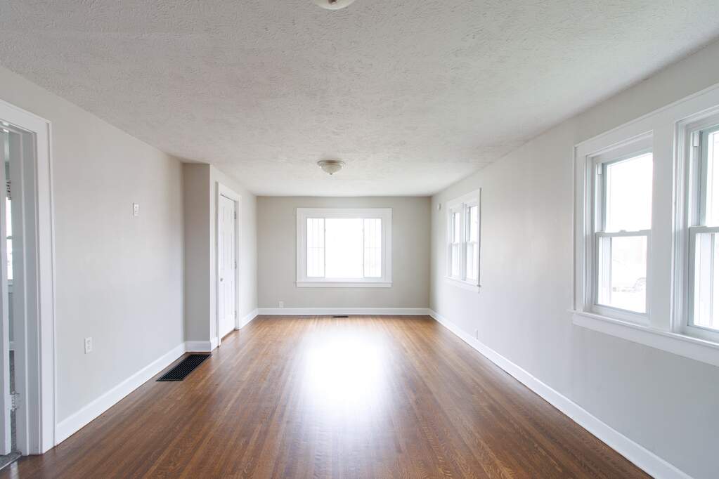 130 S 11th Avenue, Beech Grove, IN 46107 MLS 21954346 properties Indy