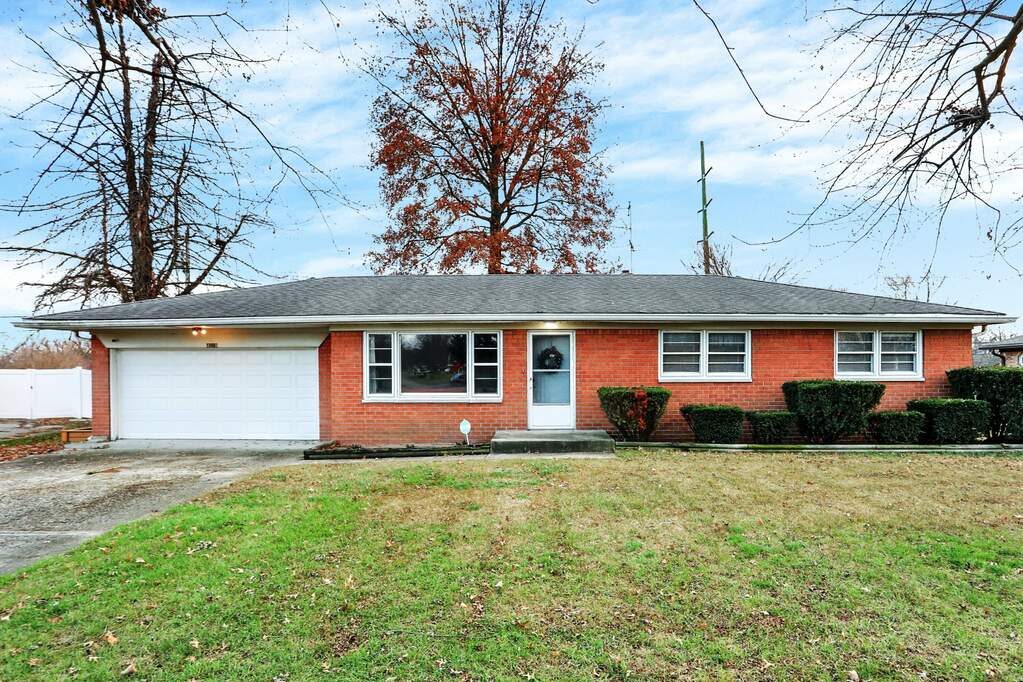 4019 Floyd Drive, Indianapolis, IN 46221 MLS 21954503 properties Indy