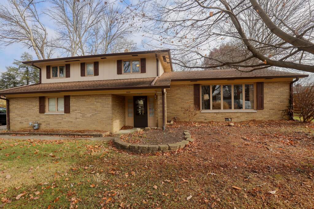 8415 S Delaware Street, Indianapolis, IN 46227 MLS 21955523