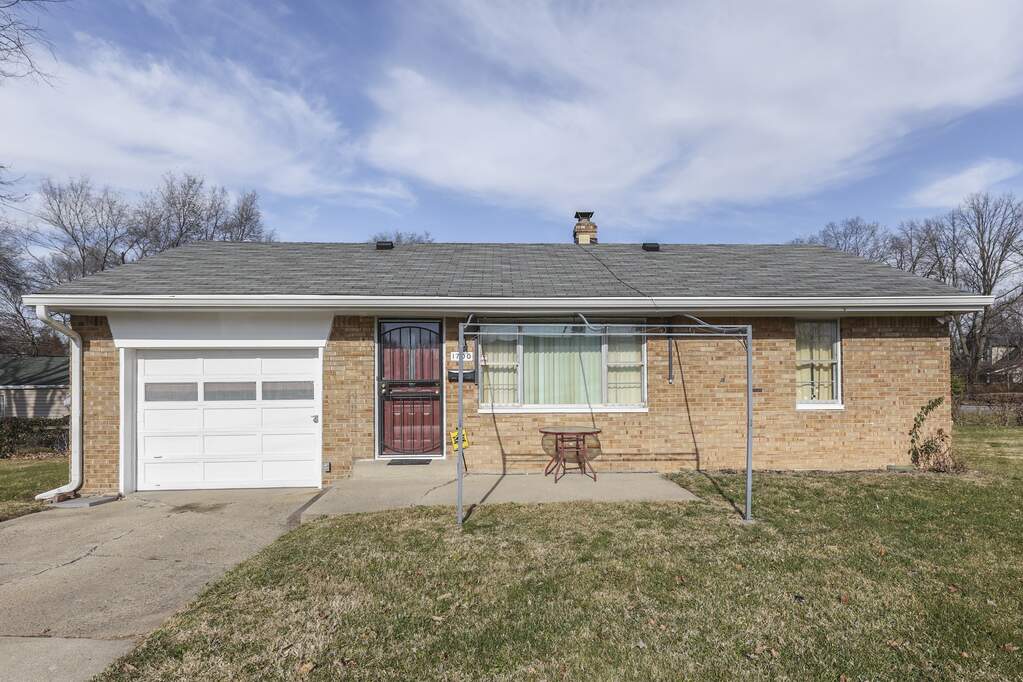 1700 N Tibbs Avenue, Indianapolis, IN 46222 MLS 21956073