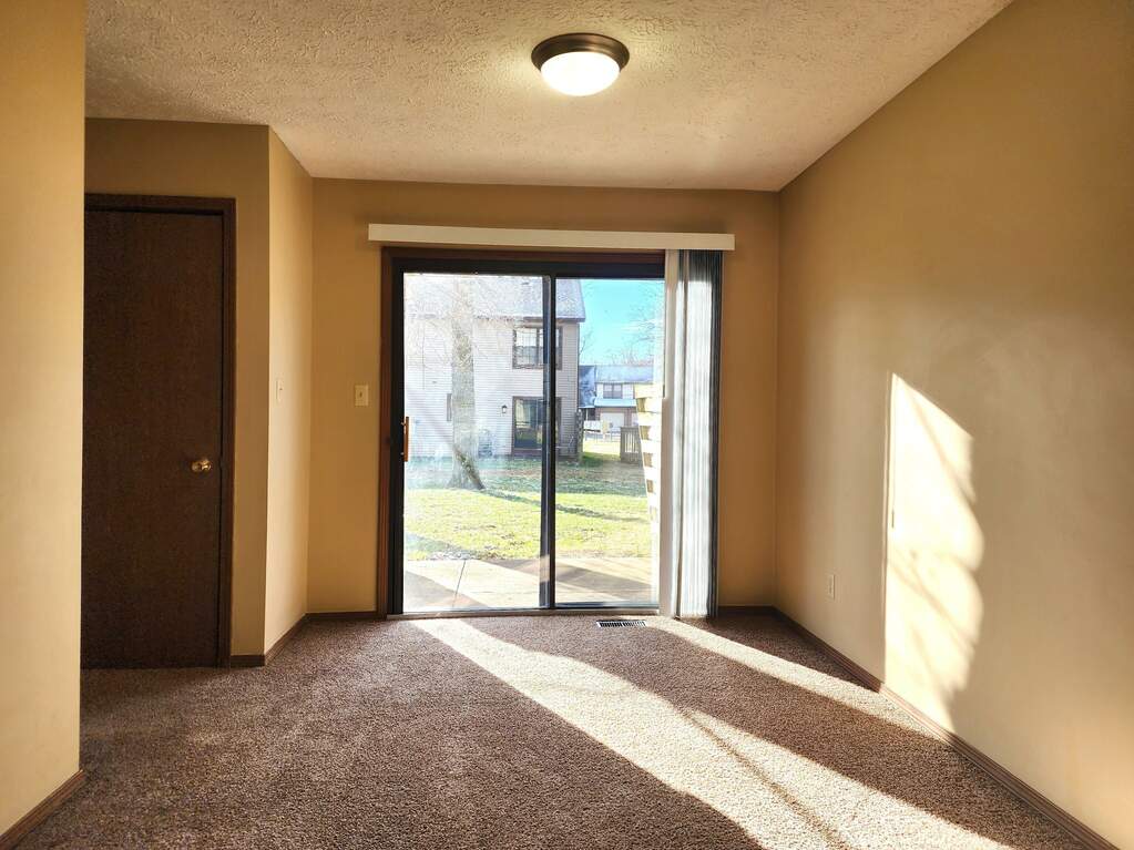 331 Elizabeth Avenue, Terre Haute, IN 47804 MLS 21957420