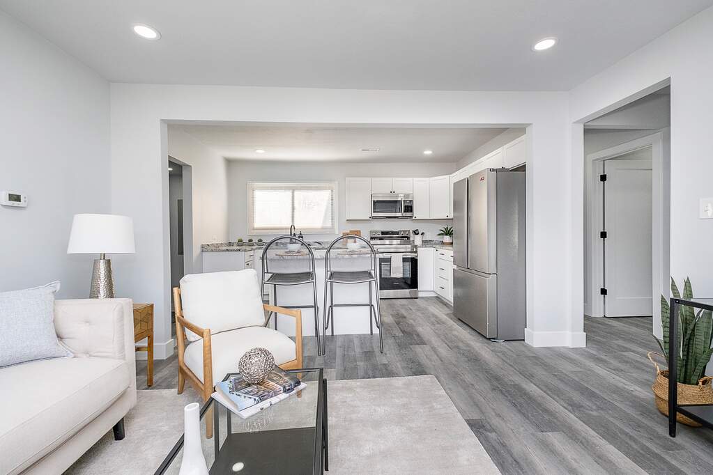 2221 E Epler Avenue, Indianapolis, IN 46227 MLS 21958263