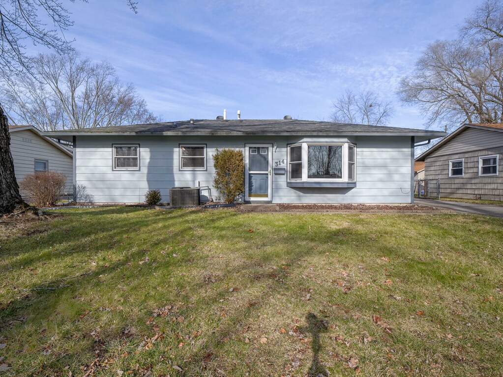 314 W Drive, Brownsburg, IN 46112 MLS 21958814 properties Indy