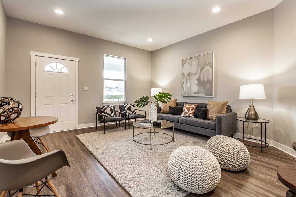 933 E Raymond Street, Indianapolis, IN 46203 MLS 21958977