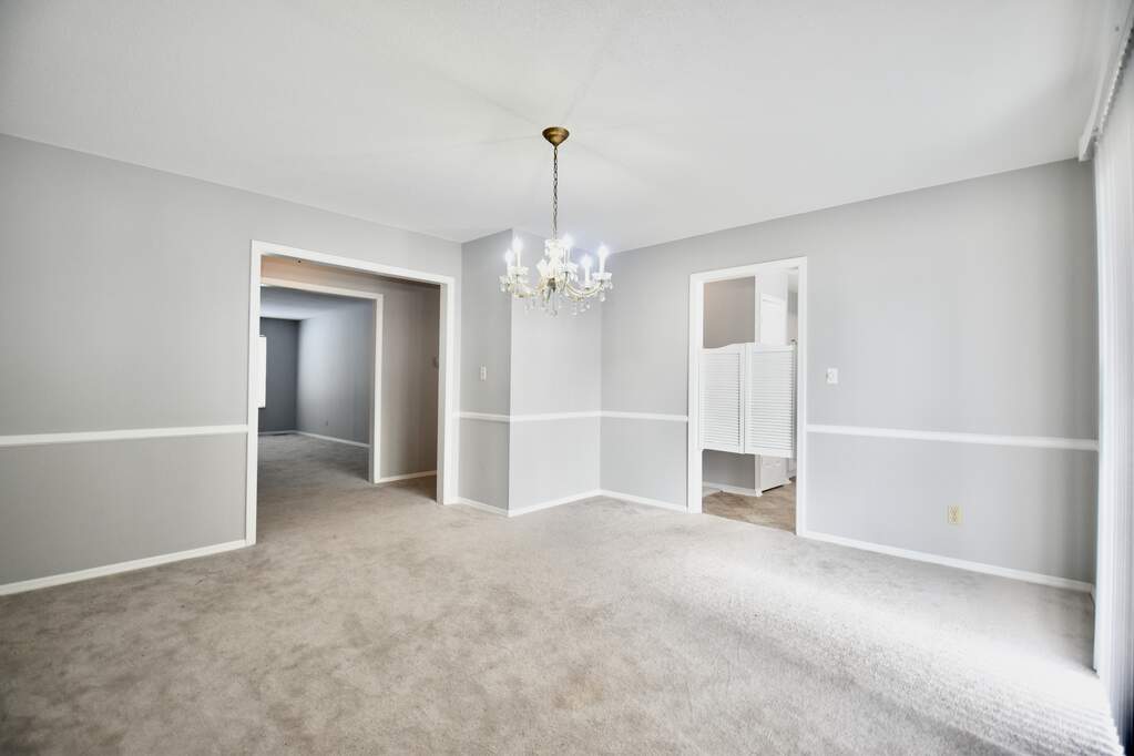 910 Park Central Drive S 910B, Indianapolis, IN 46260 MLS 21959113 properties Indy