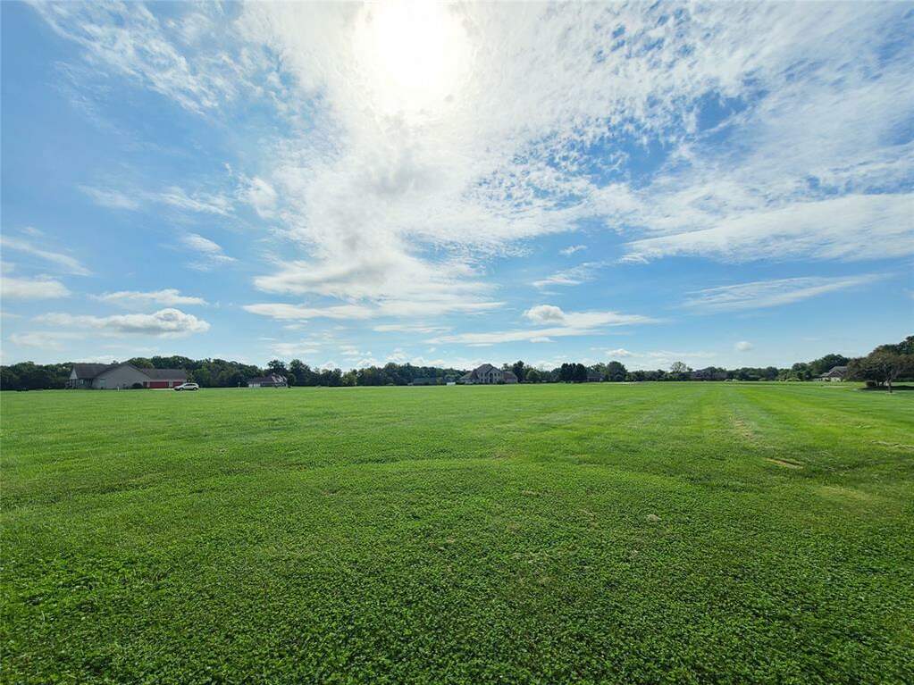 3930 N Shrine Farms Street, Terre Haute, IN 47805 MLS 21961424 properties Indy