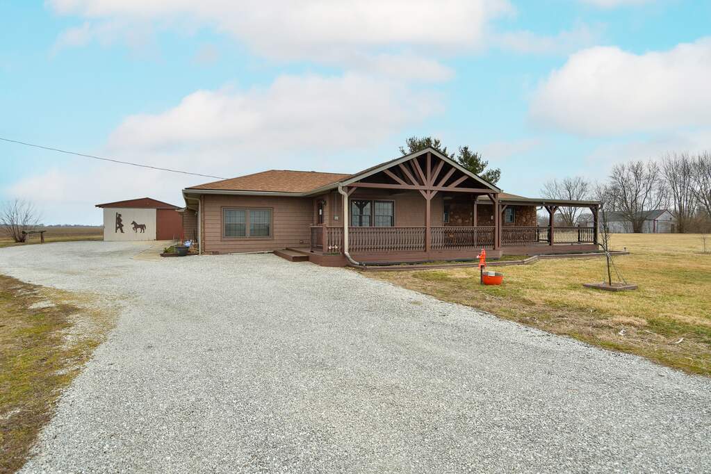 526 N 600 W, Boggstown, IN 46110 MLS 21963589 properties Indy