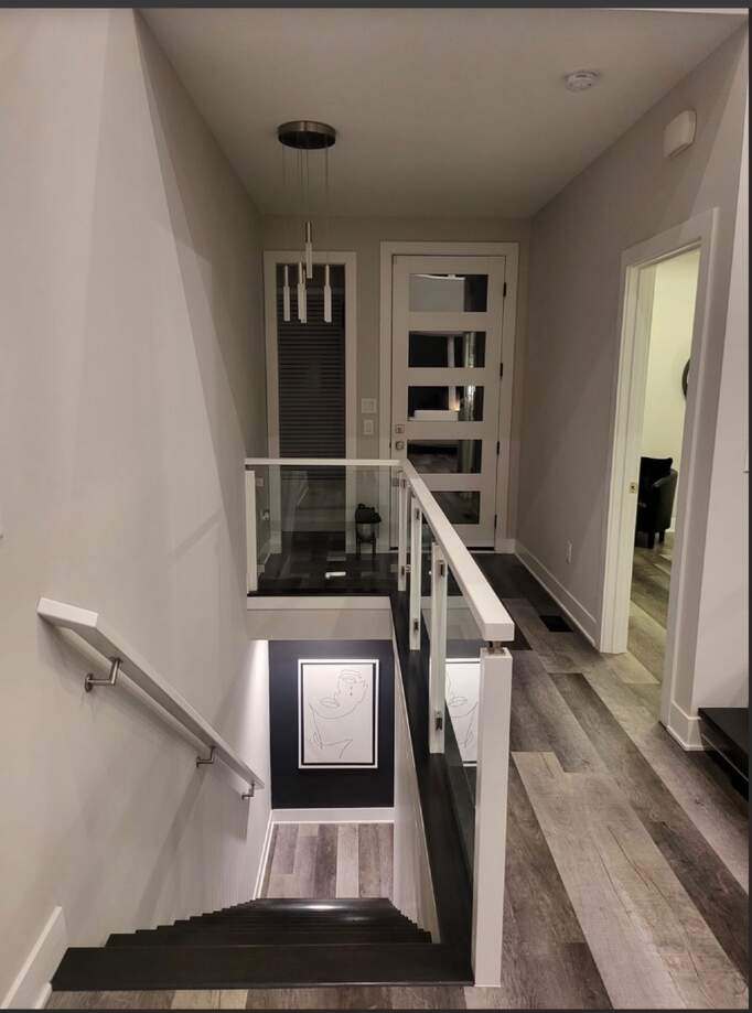 429 W 86th Street, Indianapolis, IN 46260 MLS 21967805 properties