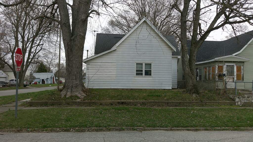 853 N 12th Street, Elwood, IN 46036 MLS 21970349 properties Indy