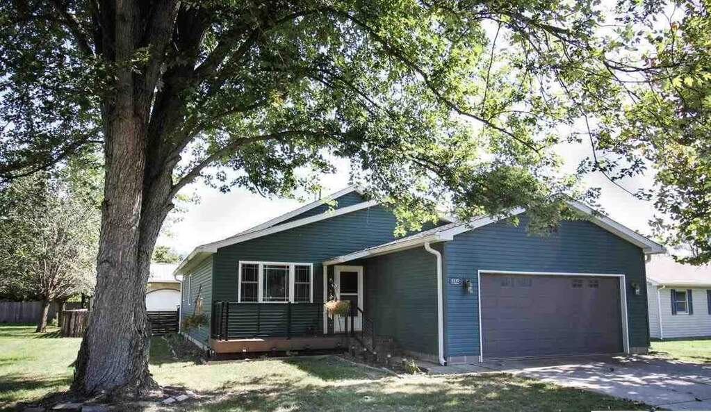 4245 N 16th Street, Terre Haute, IN 47805 MLS 21973751 properties