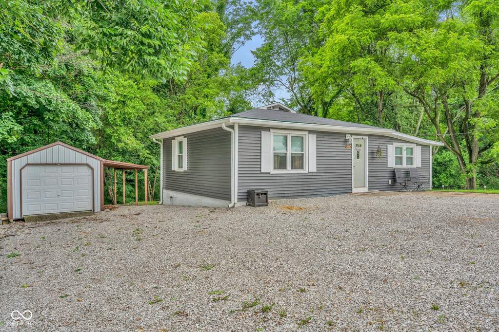 3740 S Cr 800 W, Coatesville, IN 46121 MLS 21981241 properties Indy