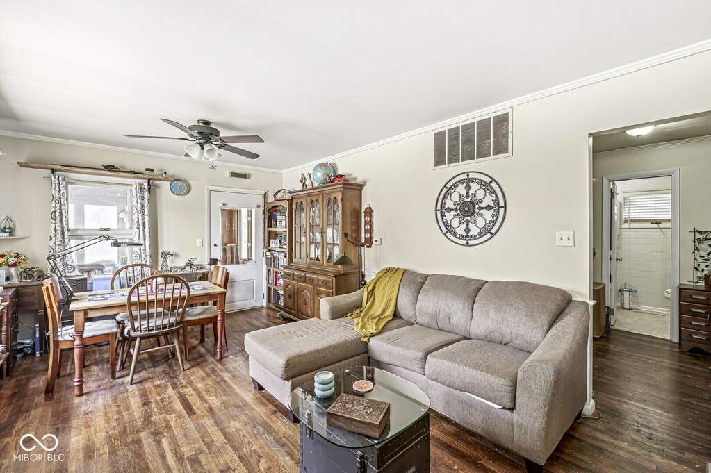 25 W Main Street, New Palestine, IN 46163 | MLS# 21986300 | @properties