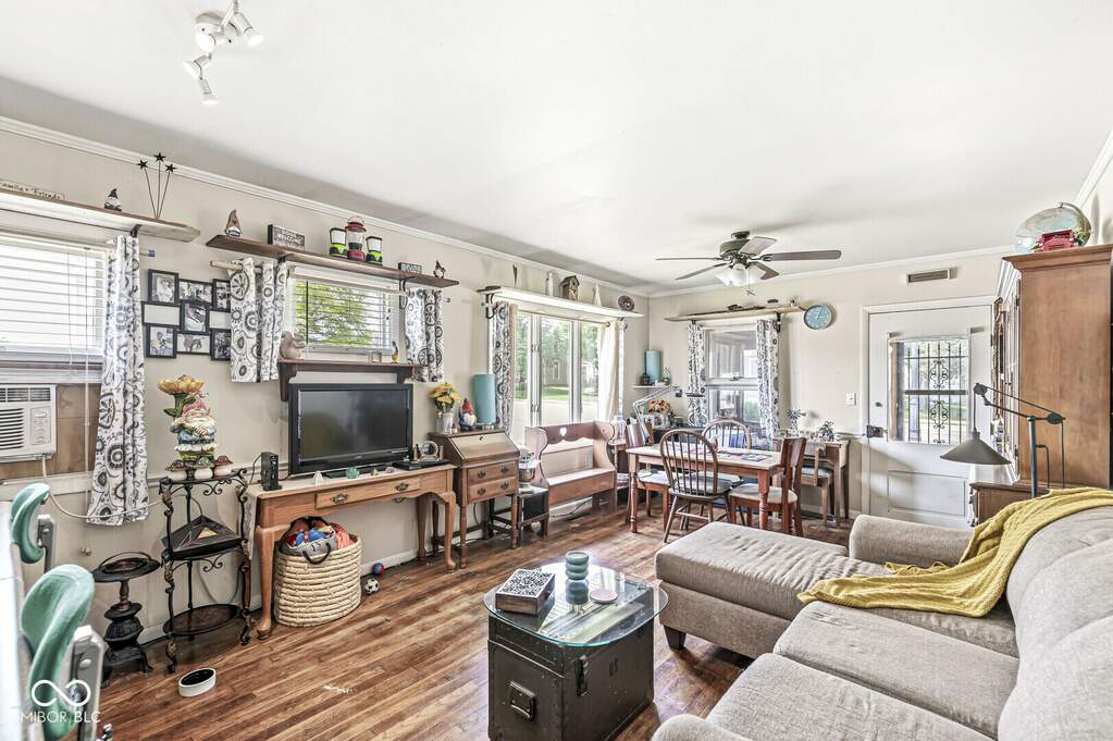 25 W Main Street, New Palestine, IN 46163 | MLS# 21986300 | @properties