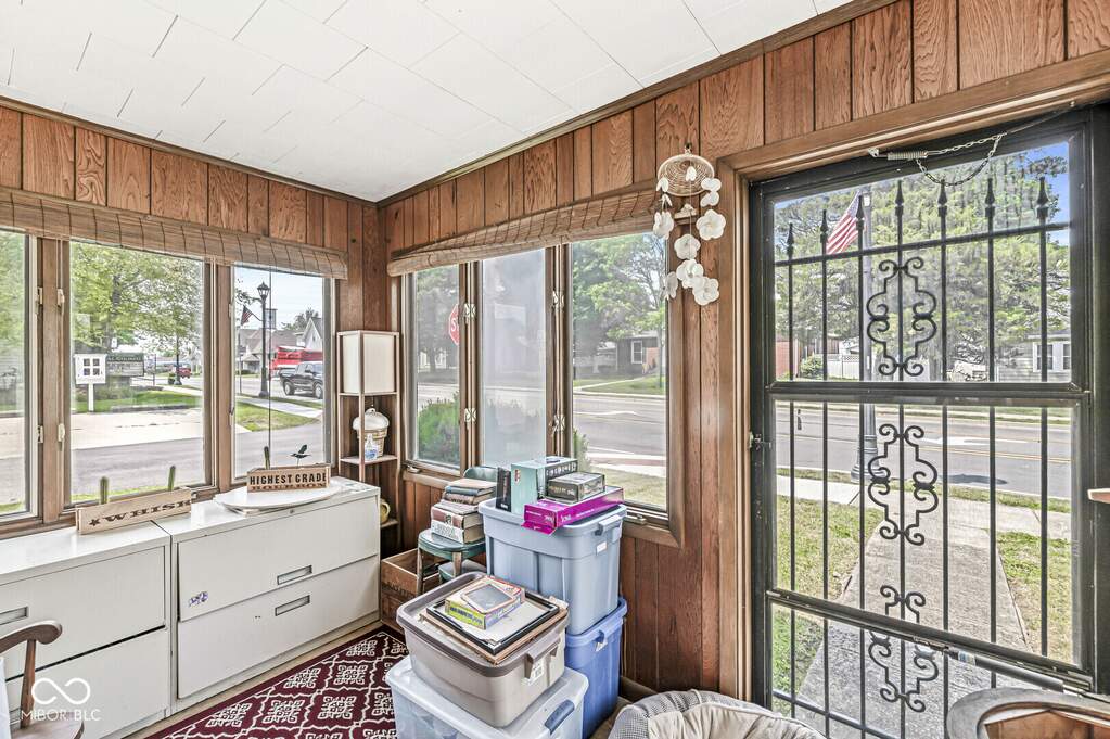 25 W Main Street, New Palestine, IN 46163 | MLS# 21986300 | @properties