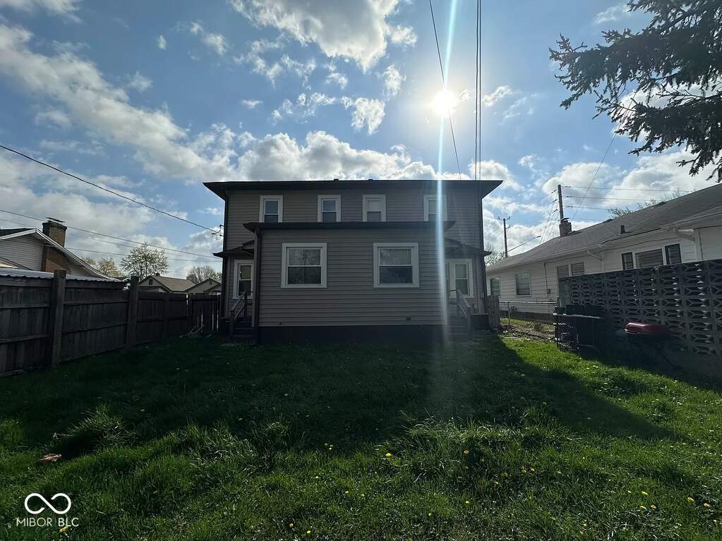152 S 9th Avenue, Beech Grove, IN 46107 MLS 21987278 properties Indy