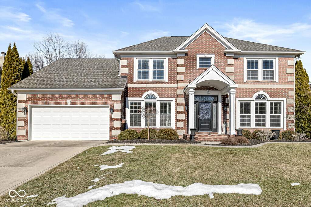 9929 Brightwater Drive, Fishers, IN 46038