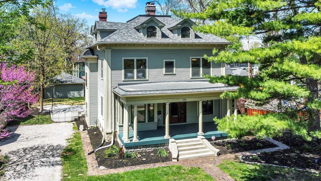 828 Woodruff Place Middle Drive