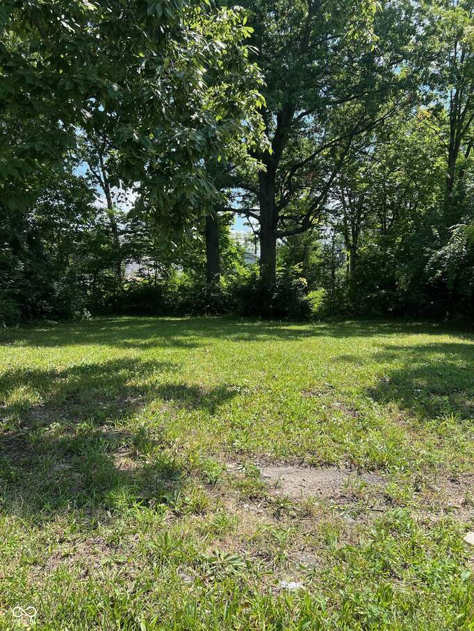 2009 Hillside Avenue