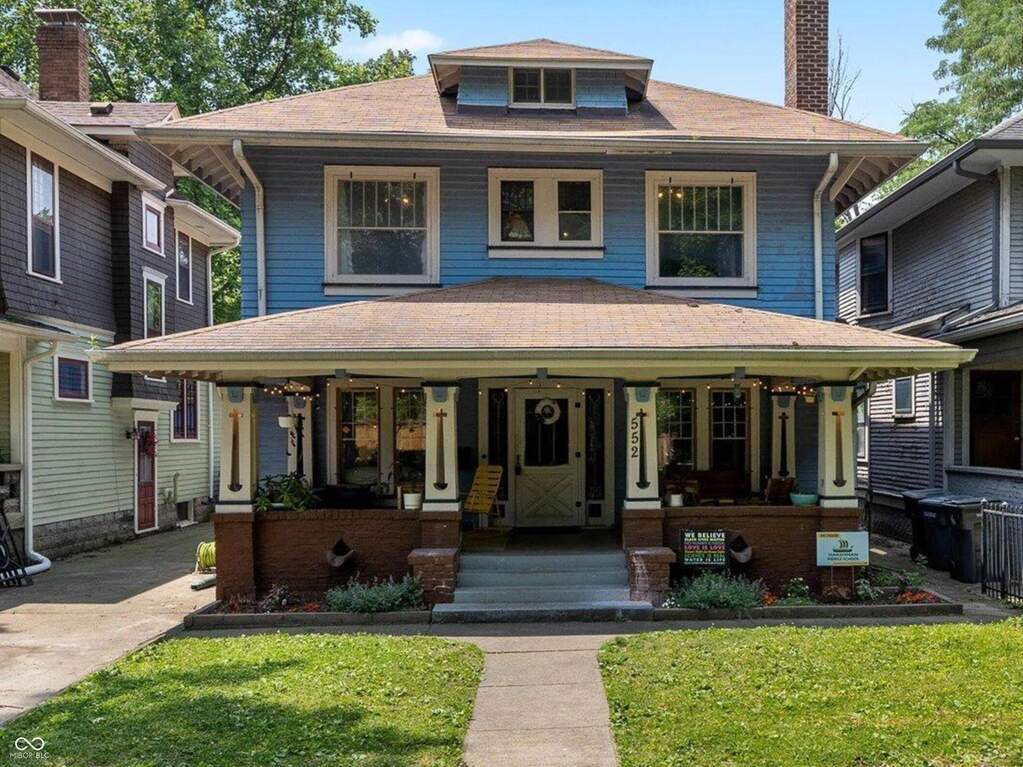 552 Woodruff Pl W Drive