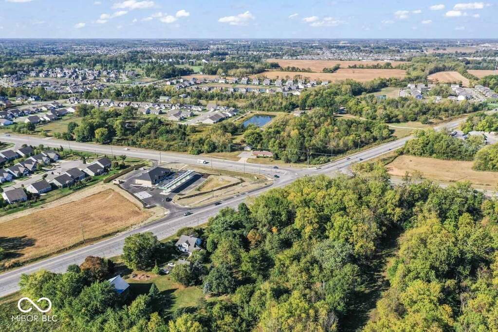 19405 Little Chicago Road, Noblesville, IN 46062 - More