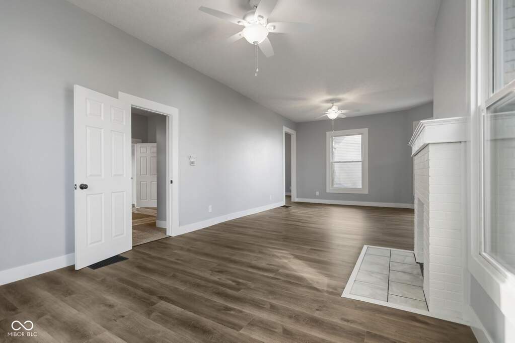 513 S West Street, Shelbyville, IN 46176 - More