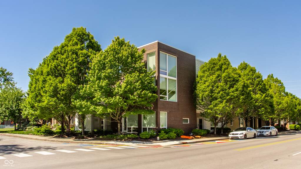 932 Broadway Street #14, Indianapolis, IN 46202