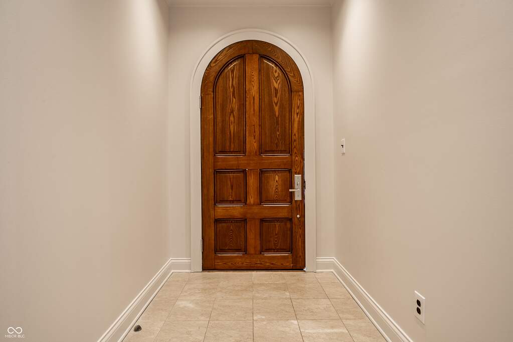 932 Broadway Street #14, Indianapolis, IN 46202 - View 6