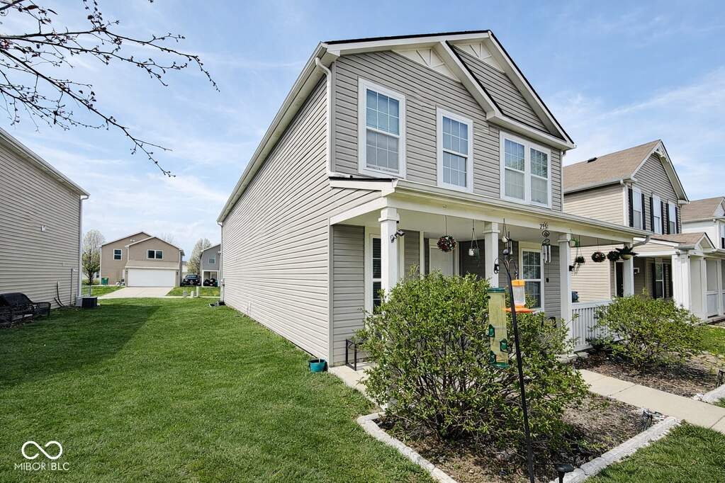 2354 Blackthorn Drive, Franklin, IN 46131 - View 3