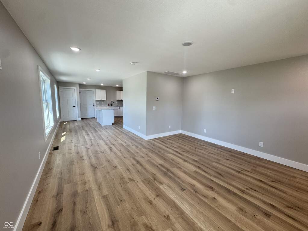 1001 N Carver Street, Greensburg, IN 47240 - More