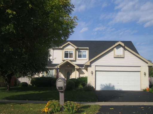 207 Fox Chase Dr North