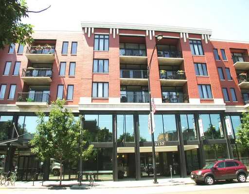 3232 N Halsted #D301