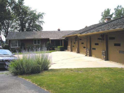 404 Peach Tree Circle