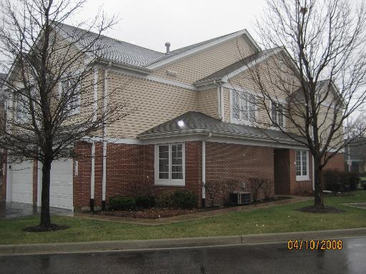 7410 N Lincoln Ridge #B