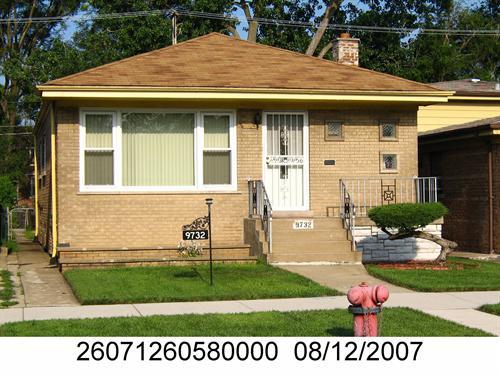 9732 S Torrence Street