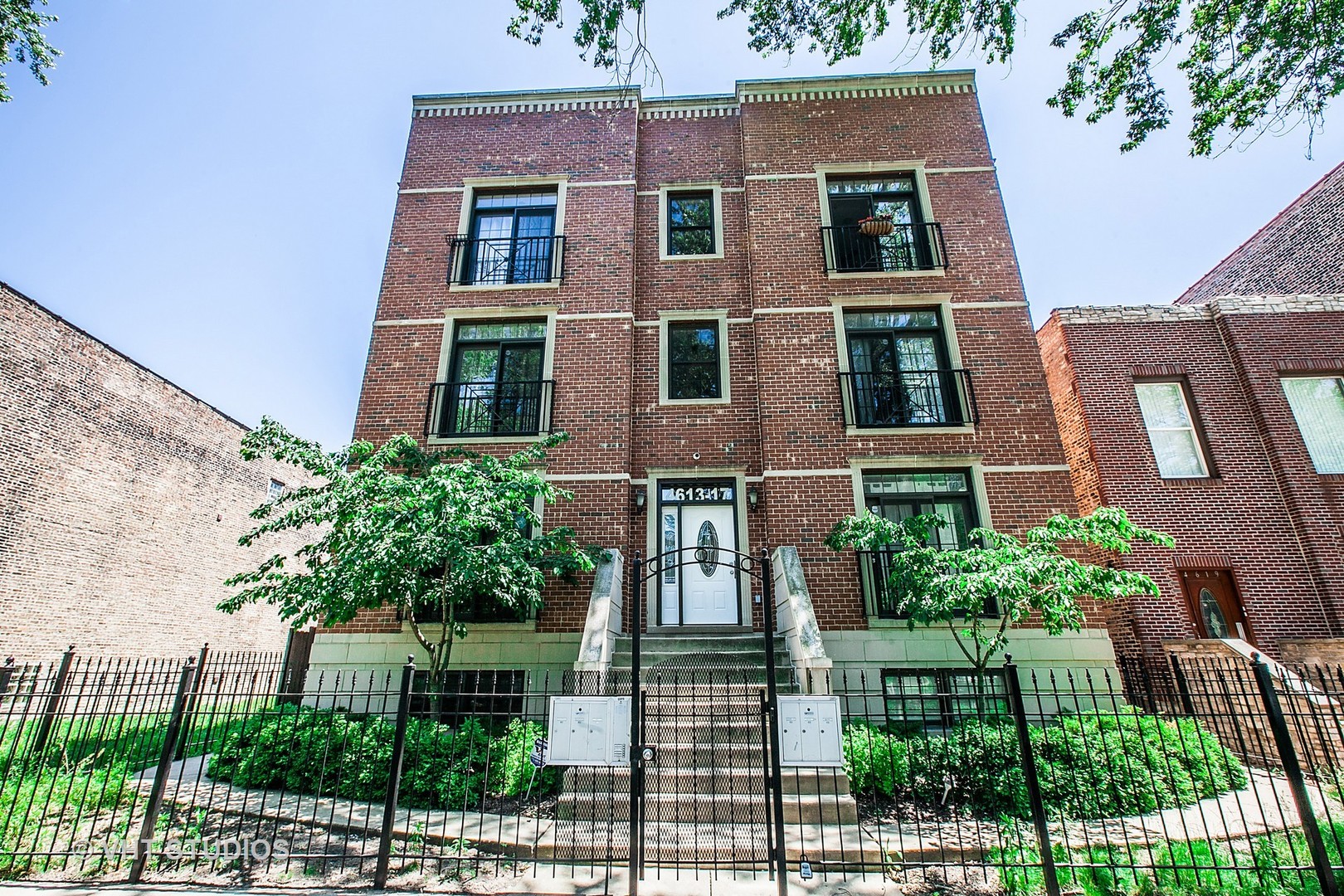 4613 S Langley Avenue 1N, Chicago, IL 60653 MLS 9658302