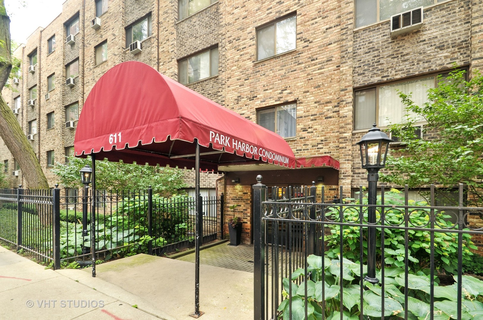 611 W Patterson Avenue 322, Chicago, IL 60613 MLS 9716050