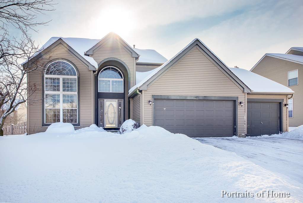 1947 Westridge Boulevard, Bartlett, IL 60103 MLS 10266036 properties Chicagoland