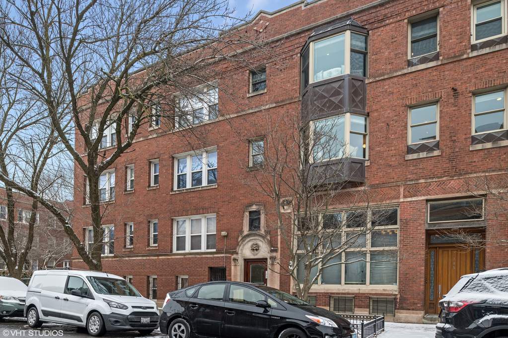 743 W Buckingham Place 2, Chicago, IL 60657 MLS 10270856