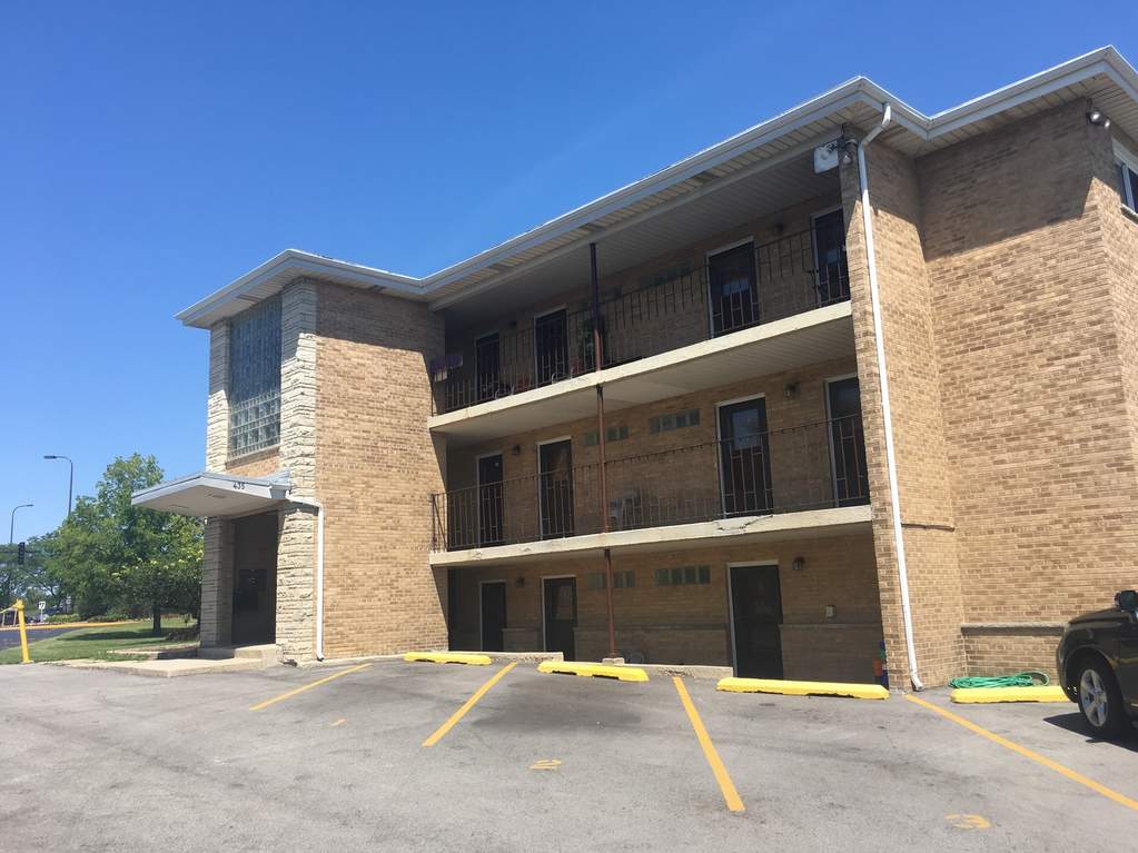 435 N Hicks Road 3, Palatine, IL 60067 MLS 10339876 properties Chicagoland