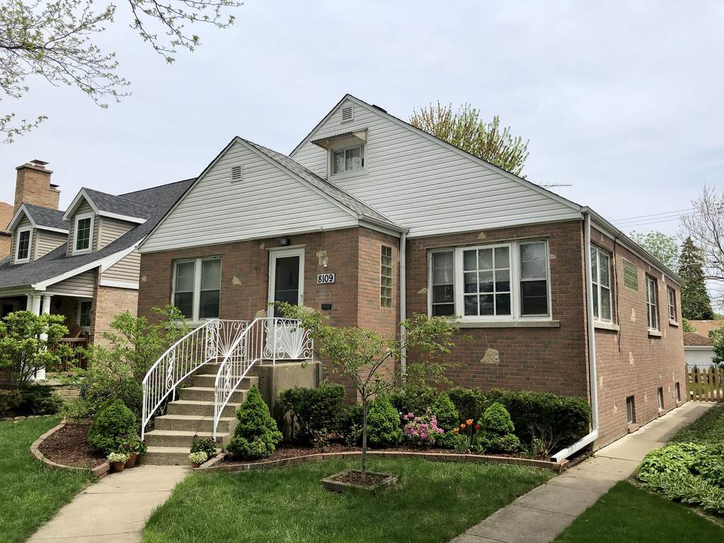 8109 Keeler Avenue, Skokie, IL 60076 MLS 10379416 properties