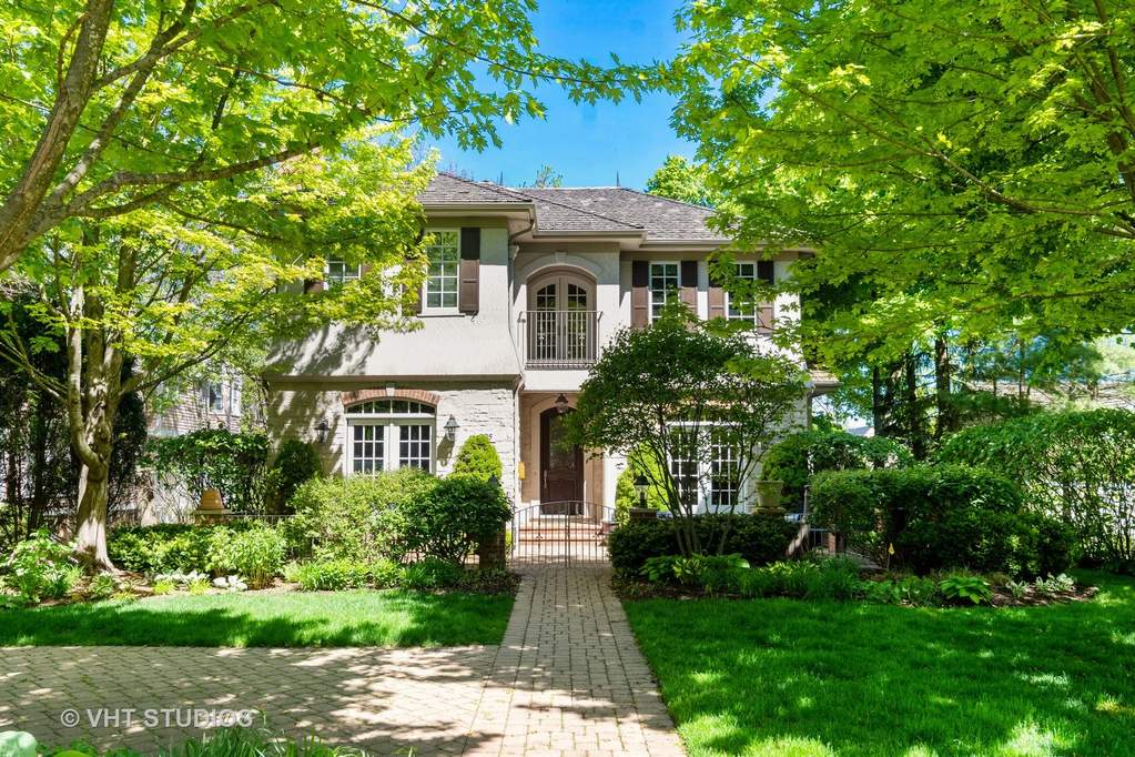 205 Laurel Avenue, Highland Park, IL 60035 MLS 10394945