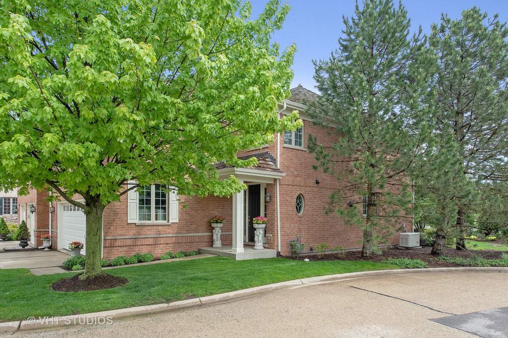 2281 Royal Ridge Drive, Northbrook, IL 60062 MLS 10395675