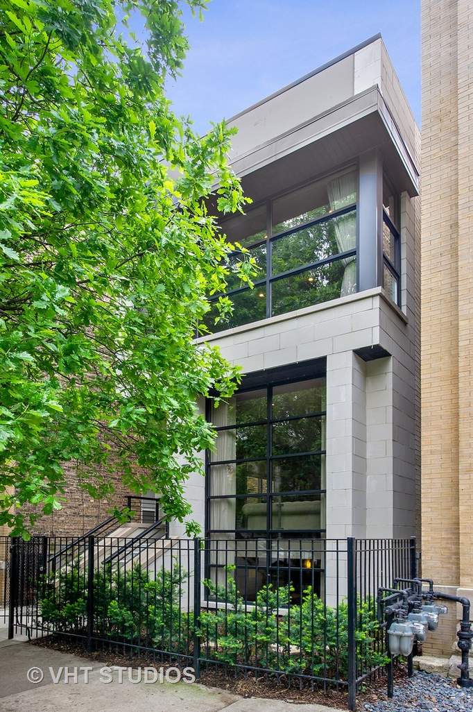 2033 W Cortland Street, Chicago, IL 60647 MLS 10398109 properties